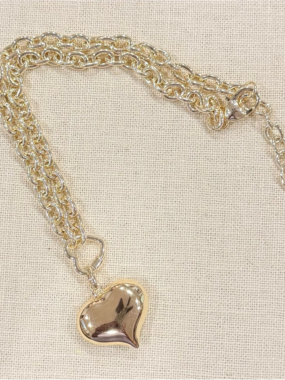 Shiny Gold Heart Pendant Necklace
